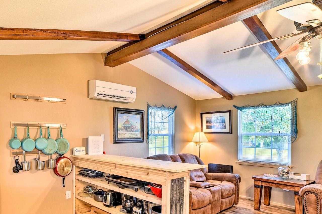 Vibrant Rockport Cottage 4 Mi To Beach And Fishing! Exterior photo