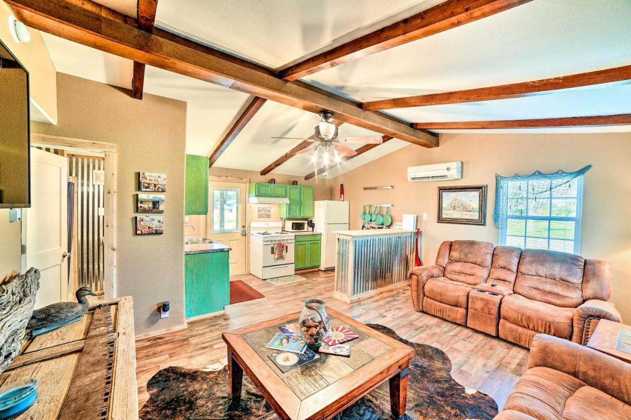 Vibrant Rockport Cottage 4 Mi To Beach And Fishing! Exterior photo